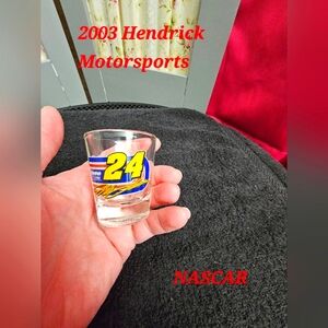 2003 Hendrick Motorsports Jeff Gordon #24 NASCAR Glass Shot Glass